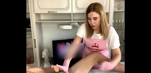  Deep Bikini Waxing, to a Dude with a Big Dick, the Client could Barely Stand It.